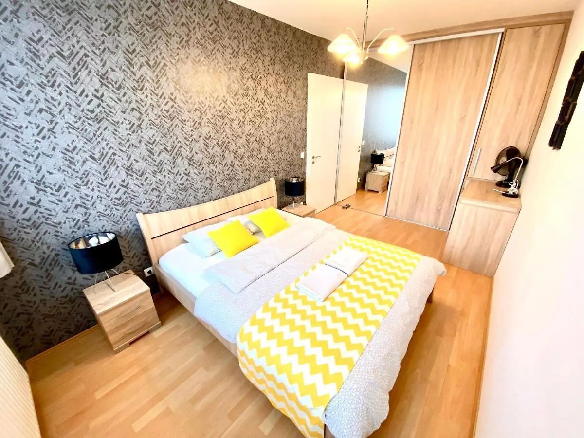 Keleti Aparthotel Βουδαπέστη 0*,